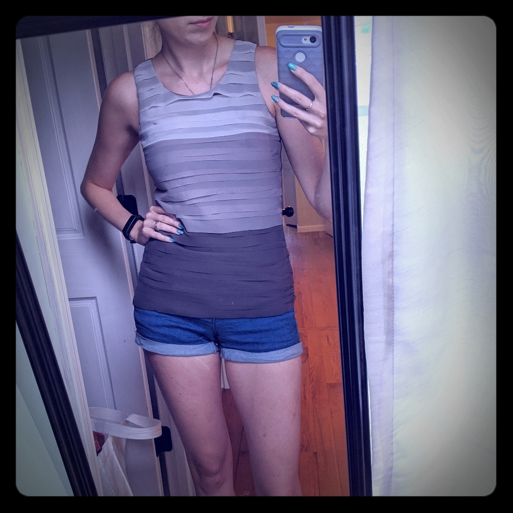 4/$25 Business casual blouse ann taylor